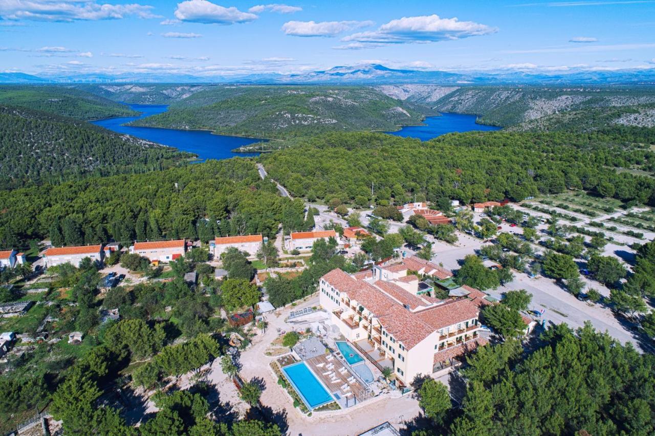 Hotel Vrata Krke Lozovac Luaran gambar