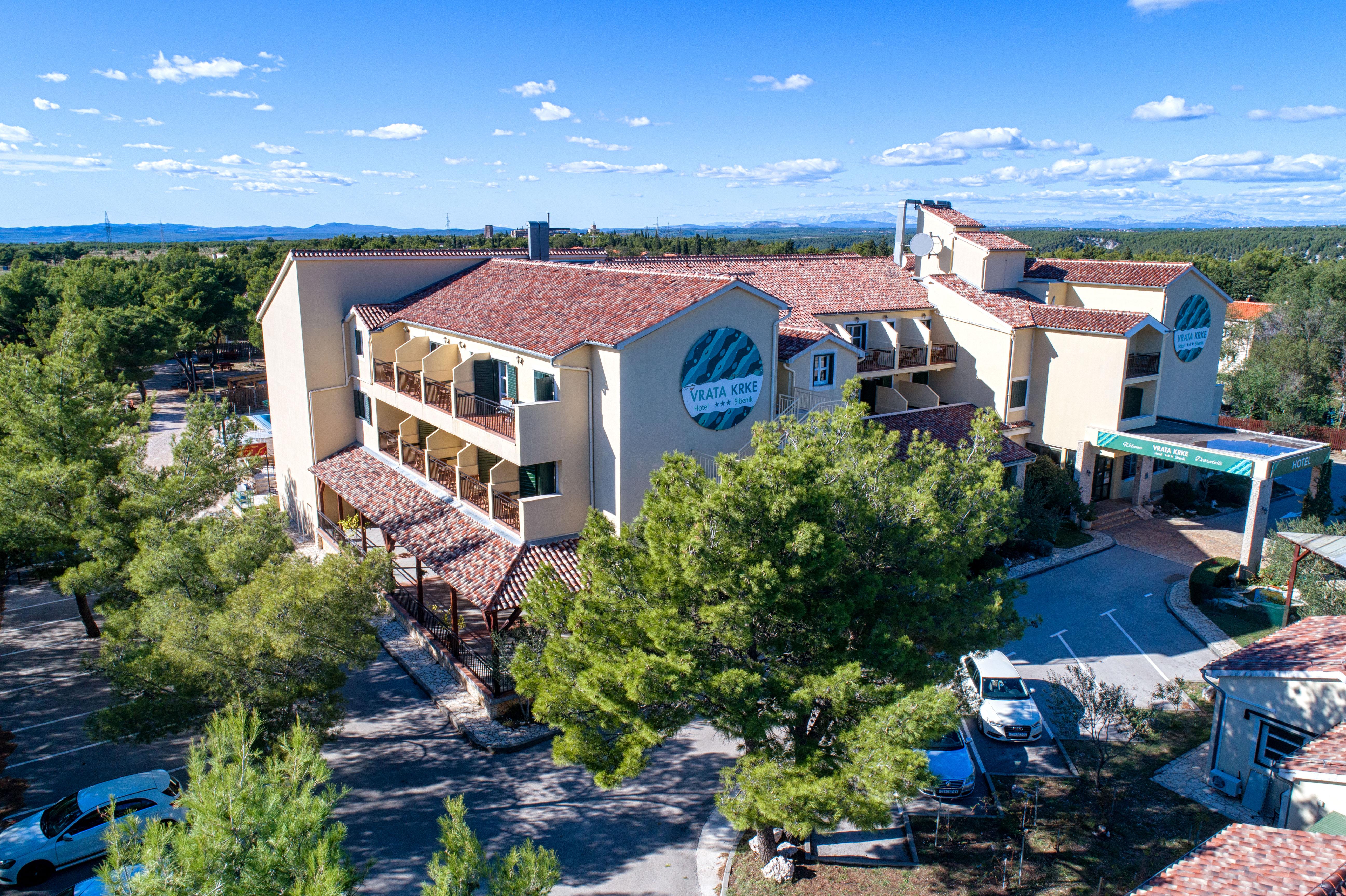 Hotel Vrata Krke Lozovac Luaran gambar