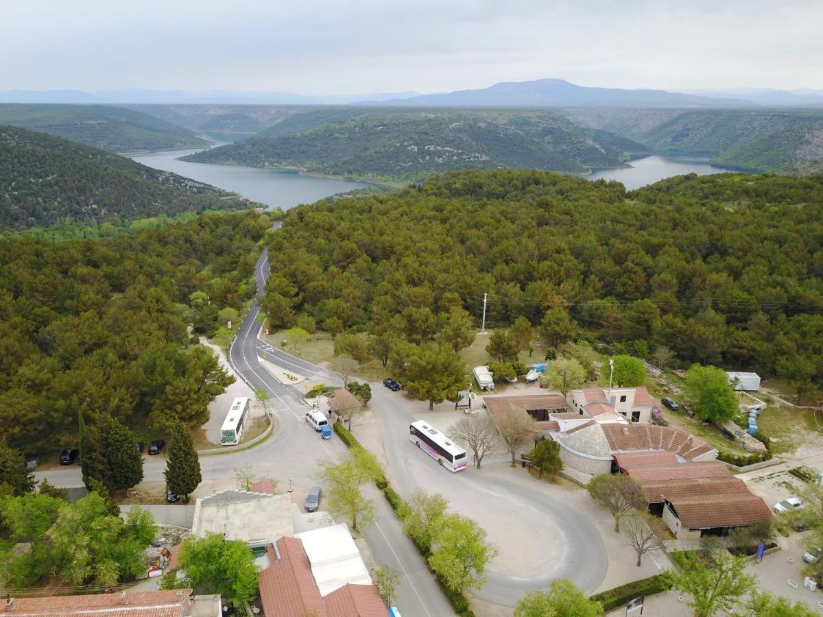 Hotel Vrata Krke Lozovac Luaran gambar